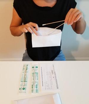 ¿Cuánto dura la saliva para una prueba de ADN?